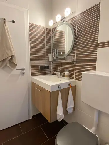 2 Zimmer Wohnung mit 66 m² in Wiesbaden – Bild 2