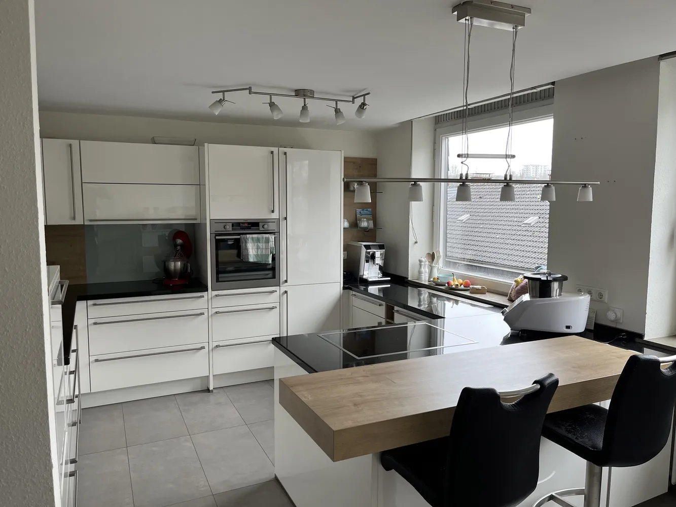 6 Zimmer Wohnung mit 216 m² in Siegen – Bild 7