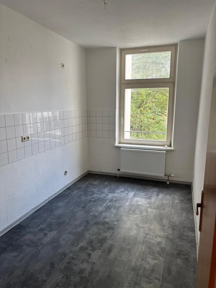 4 Zimmer Wohnung mit 93 m² in Plauen – Bild 3