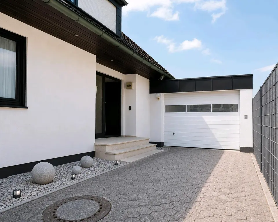 4 Zimmer Haus mit 154 m² in Nürnberg – Bild 1