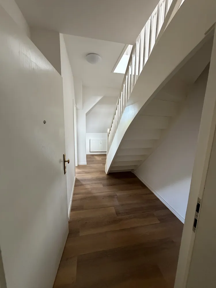 3 Zimmer Wohnung mit 105 m² in Erfurt – Bild 1