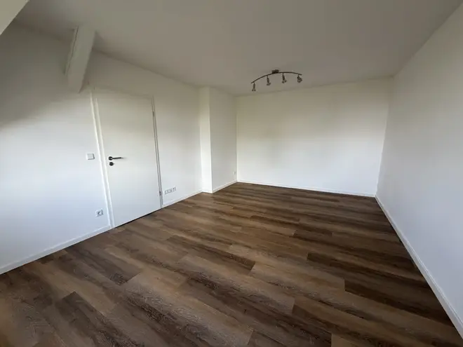 3 Zimmer Wohnung mit 105 m² in Erfurt – Bild 4