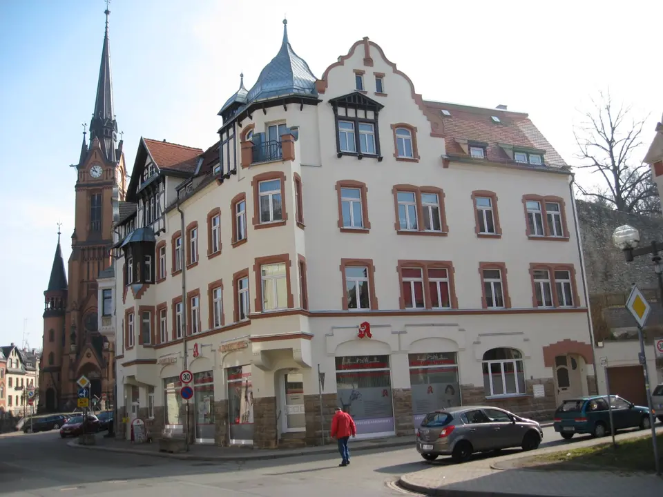 4 Zimmer Wohnung mit 96 m² in Plauen – Bild 2