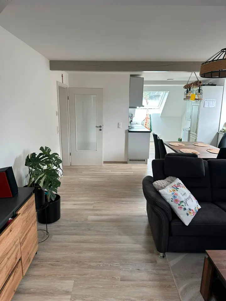 4 Zimmer Wohnung mit 96 m² in Plauen – Bild 9