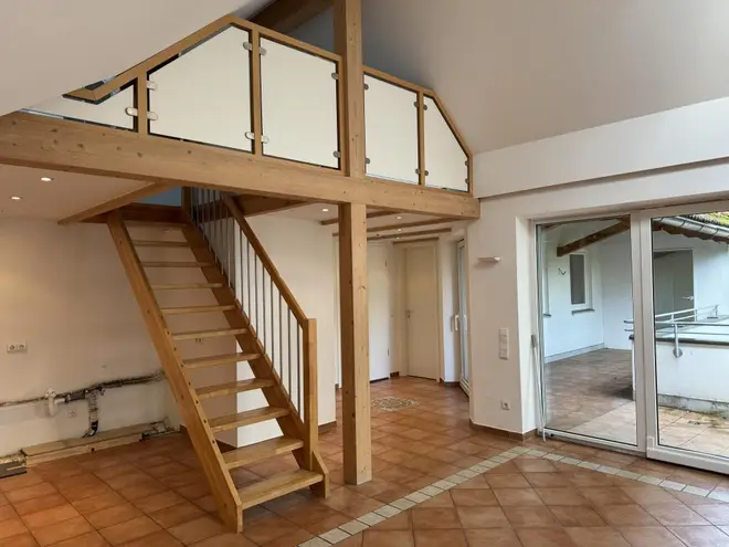 2 Zimmer Wohnung mit 109 m² in München – Bild 4