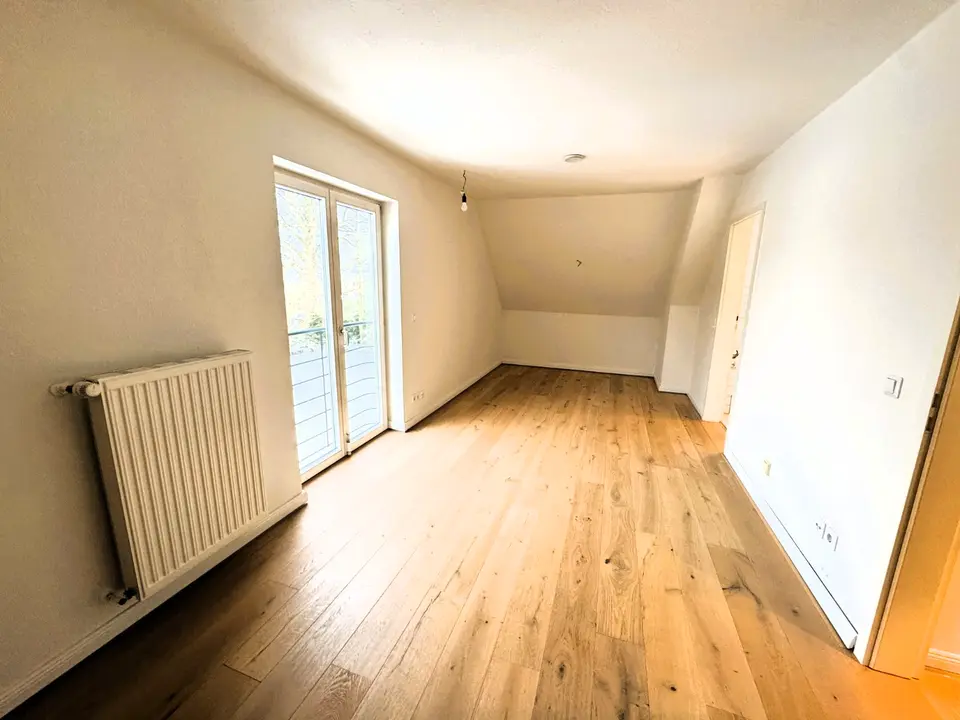 6 Zimmer Haus mit 244 m² in Norderstedt – Bild 7
