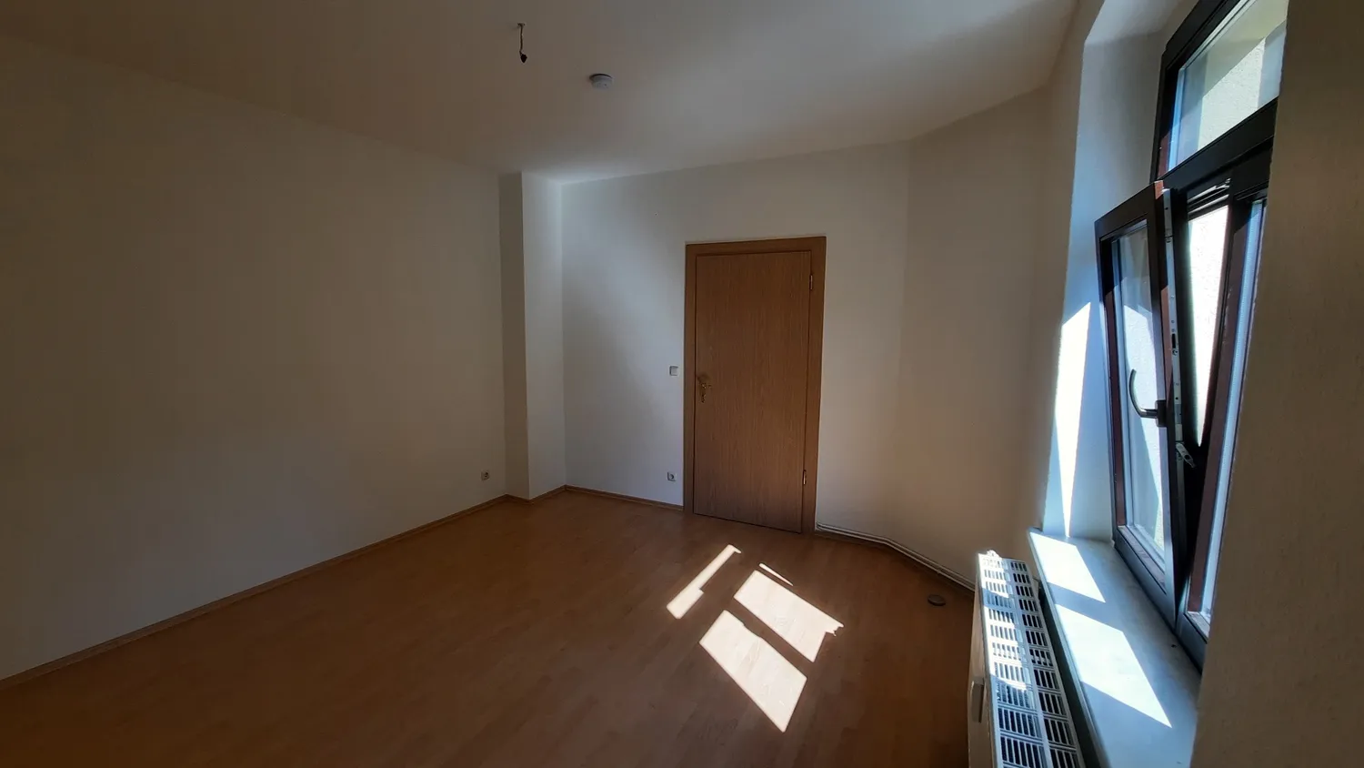 2 Zimmer Wohnung mit 65 m² in Zwickau – Bild 11