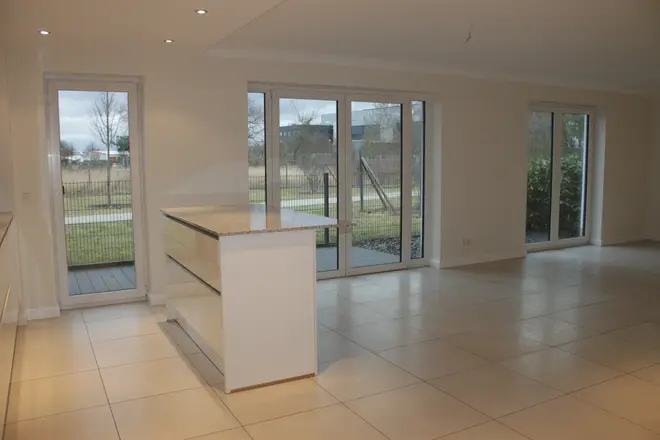 5 Zimmer Wohnung mit 170 m² in Rüsselsheim am Main – Bild 2