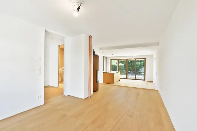 4 Zimmer Haus mit 118 m² in München – Bild 2