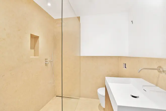 4 Zimmer Haus mit 118 m² in München – Bild 8
