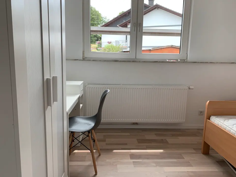 4 Zimmer Wohnung mit 100 m² in Siegen – Bild 1