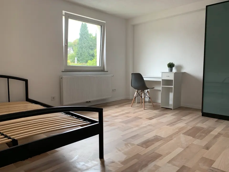 4 Zimmer Wohnung mit 100 m² in Siegen – Bild 2