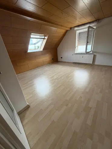 4 Zimmer Wohnung mit 95 m² in Braunschweig – Bild 1