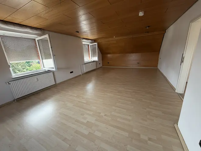 4 Zimmer Wohnung mit 95 m² in Braunschweig – Bild 2