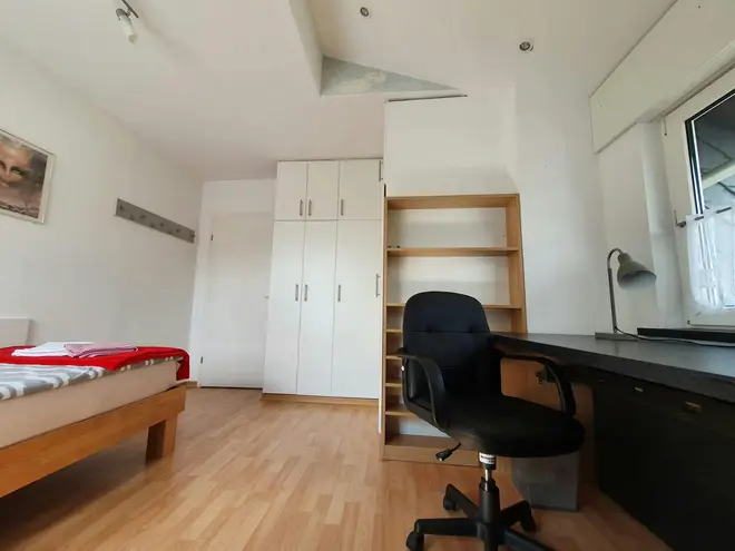 WG-Zimmer mit 13 m² in Düsseldorf – Bild 10
