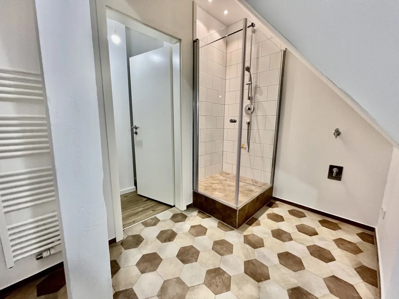 2 Zimmer Wohnung mit 42 m² in Lübeck – Bild 11