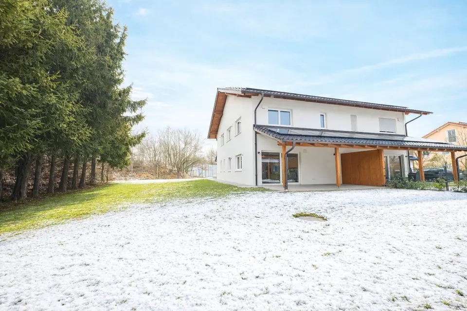 3 Zimmer Haus mit 122 m² in Passau – Bild 1