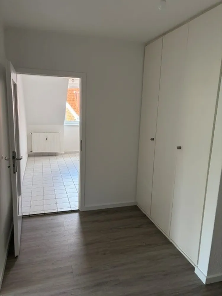 2 Zimmer Wohnung mit 65 m² in Lübeck – Bild 8