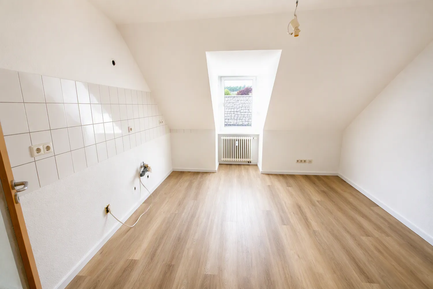 4 Zimmer Wohnung mit 147 m² in Würzburg – Bild 4