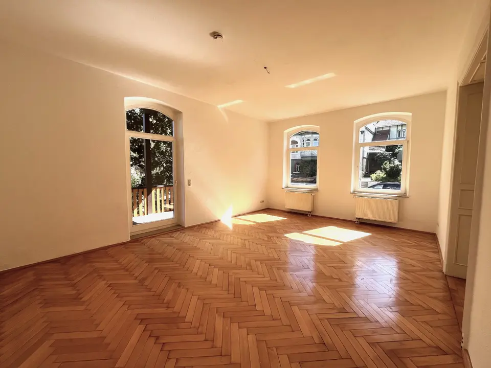 5 Zimmer Wohnung mit 166 m² in Eisenach – Bild 1