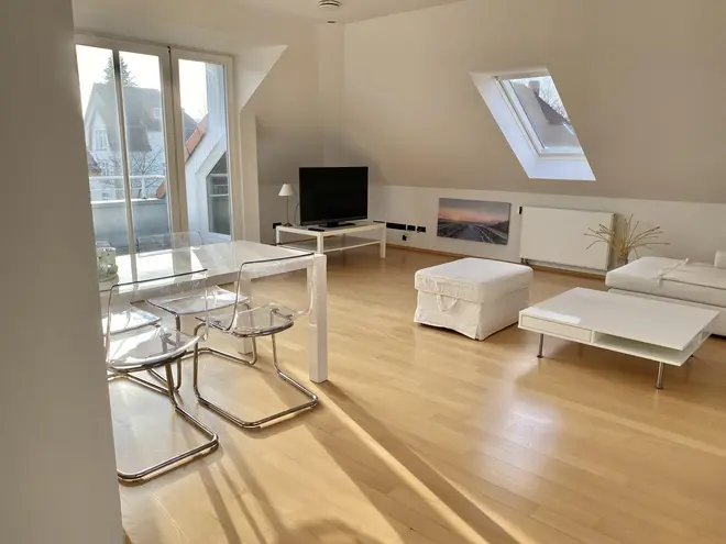 3 Zimmer Wohnung mit 95 m² in Oldenburg – Bild 2