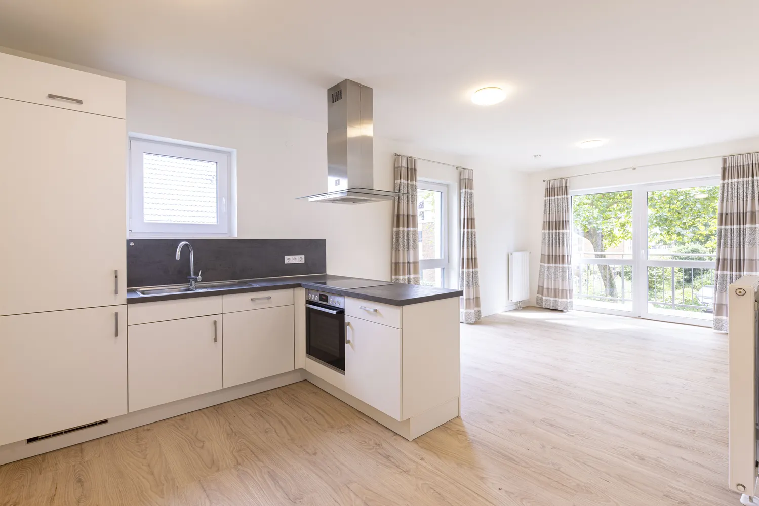 2 Zimmer Wohnung mit 49 m² in Neumünster – Bild 2