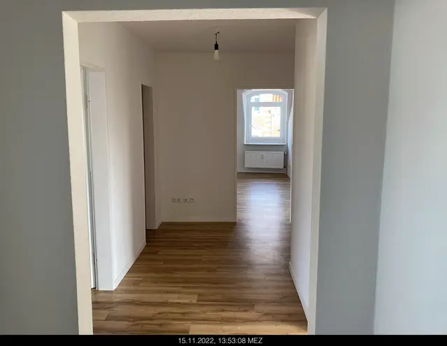 3 Zimmer Wohnung mit 103 m² in Hannover – Bild 2