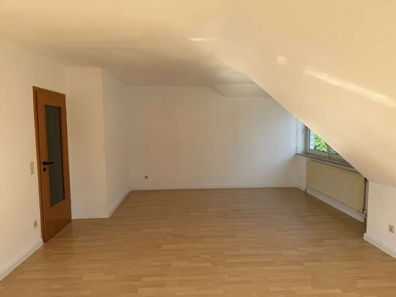 3 Zimmer Wohnung mit 84 m² in Hameln – Bild 4