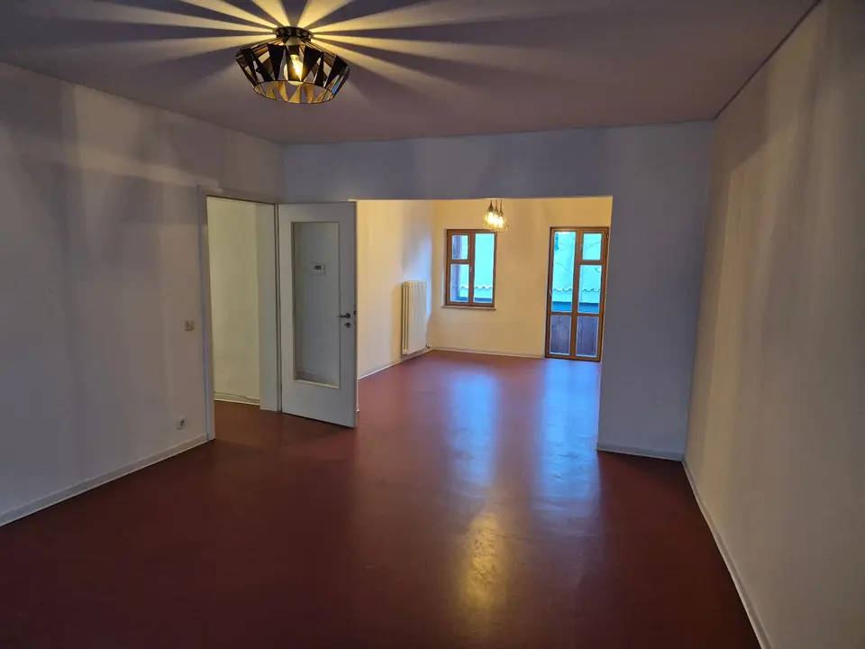 4 Zimmer Wohnung mit 87 m² in Amberg – Bild 1