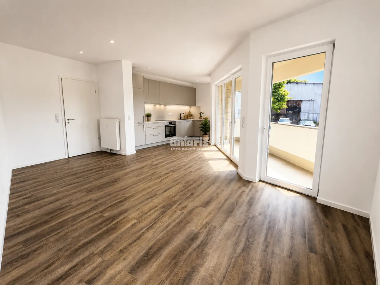 4 Zimmer Wohnung mit 97 m² in Erfurt – Bild 1