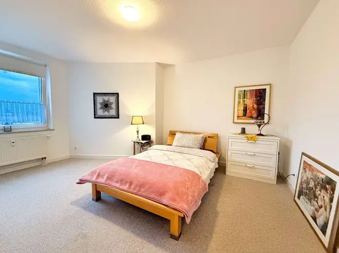 2 Zimmer Wohnung mit 65 m² in Bremen – Bild 4