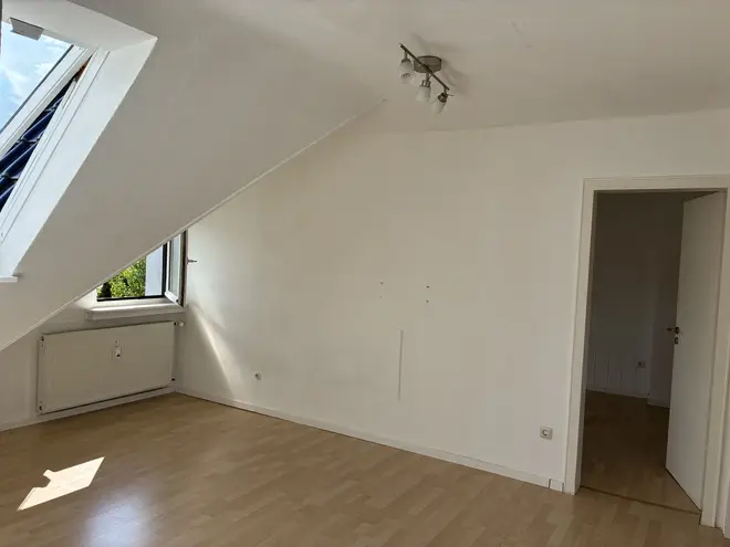 2 Zimmer Wohnung mit 54 m² in Köln – Bild 2