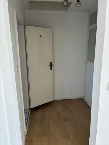 2 Zimmer Wohnung mit 54 m² in Köln – Bild 8