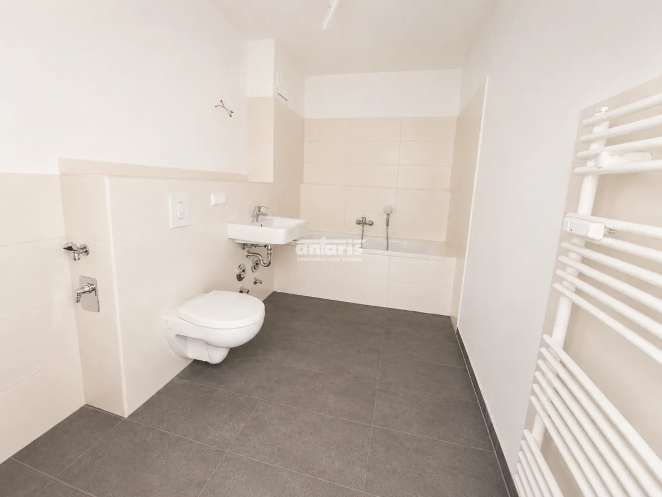 5 Zimmer Wohnung mit 103 m² in Erfurt – Bild 8