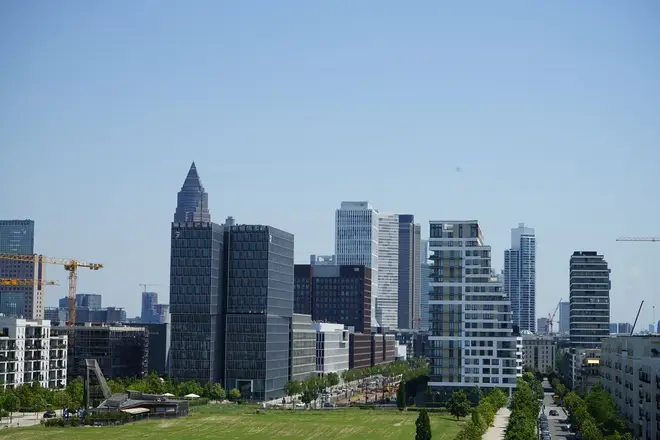 4 Zimmer Wohnung mit 160 m² in Frankfurt am Main – Bild 12