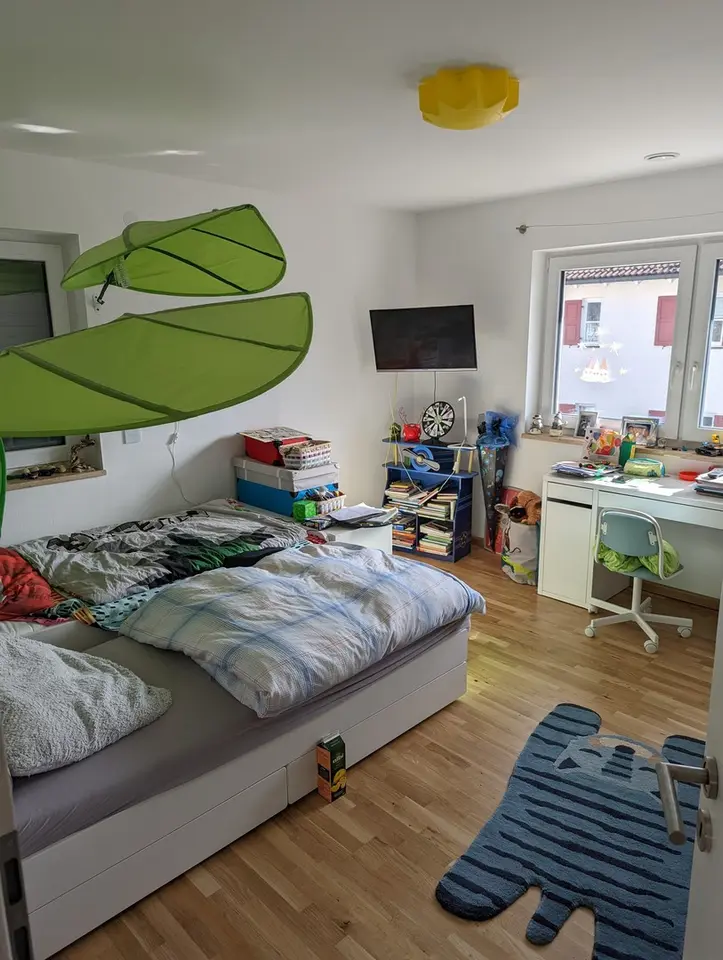 7 Zimmer Haus mit 142 m² in Ingolstadt – Bild 1