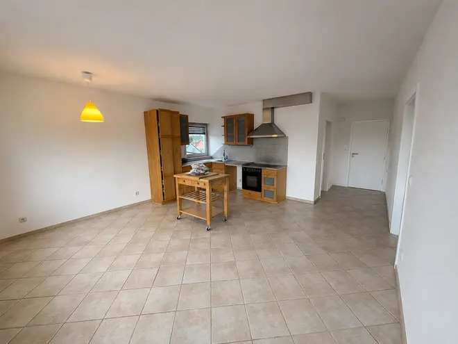 4 Zimmer Wohnung mit 105 m² in Frankfurt am Main – Bild 5