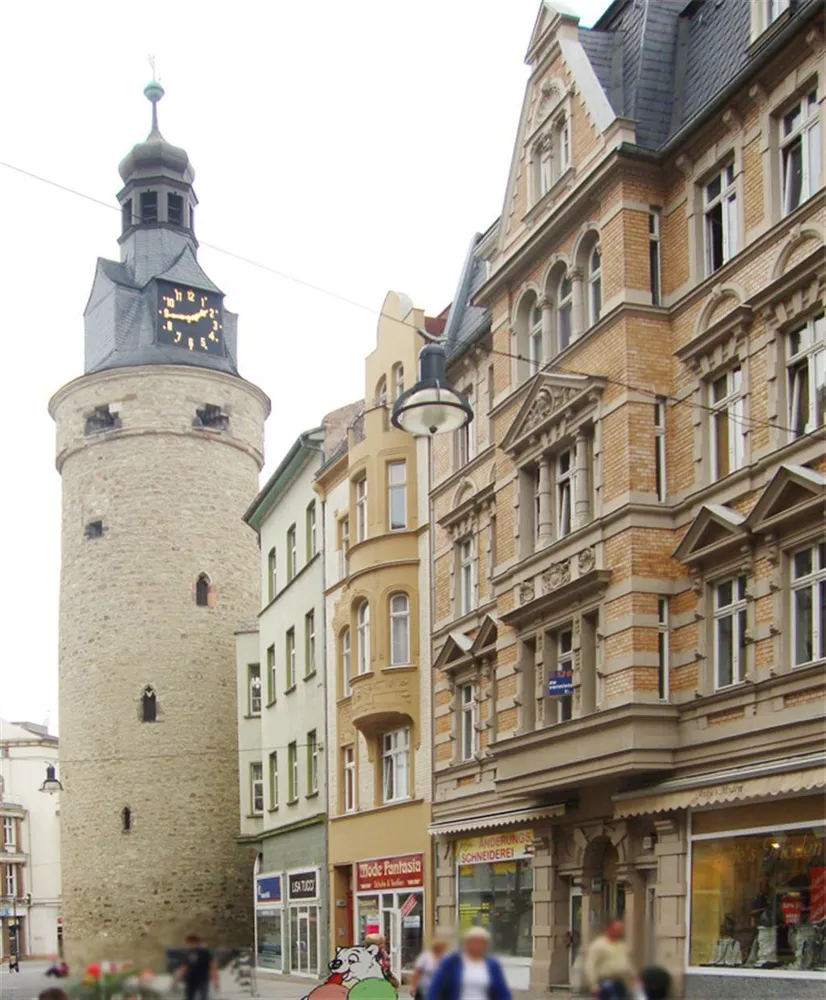 1 Zimmer Wohnung mit 35 m² in Halle (Saale) – Bild 1