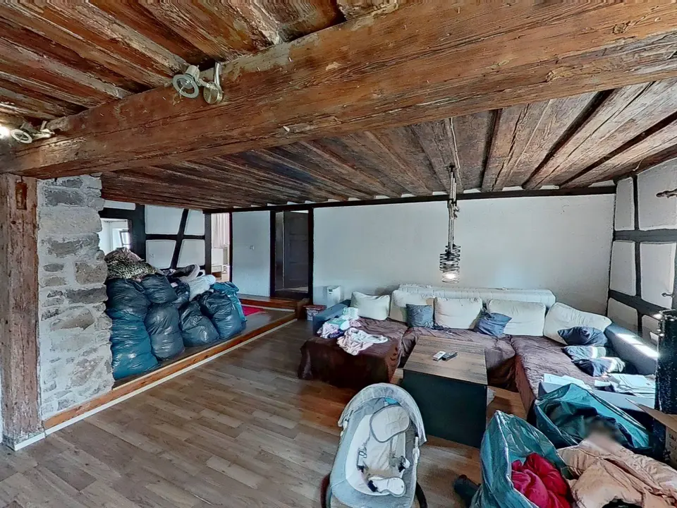5 Zimmer Wohnung mit 252 m² in Ansbach – Bild 2