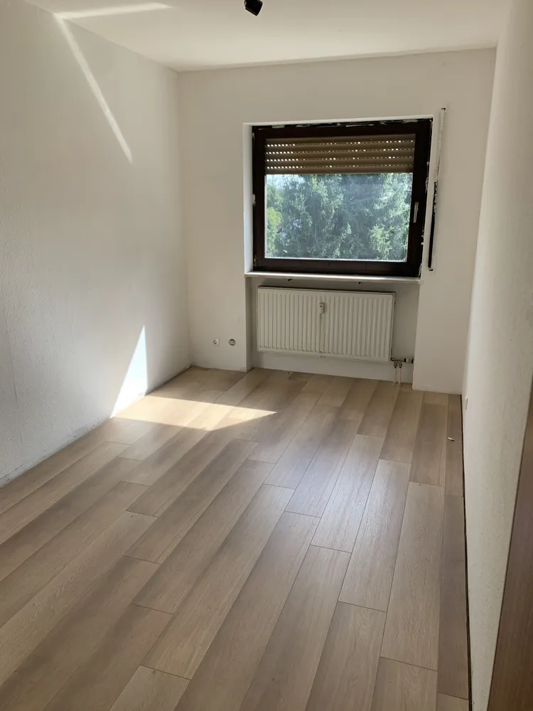 4 Zimmer Wohnung mit 105 m² in Erlangen – Bild 4
