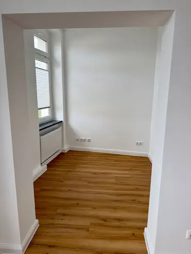 4 Zimmer Wohnung mit 105 m² in Dresden – Bild 3