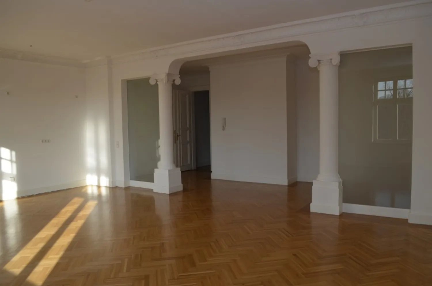 6 Zimmer Wohnung mit 213 m² in Leipzig – Bild 3