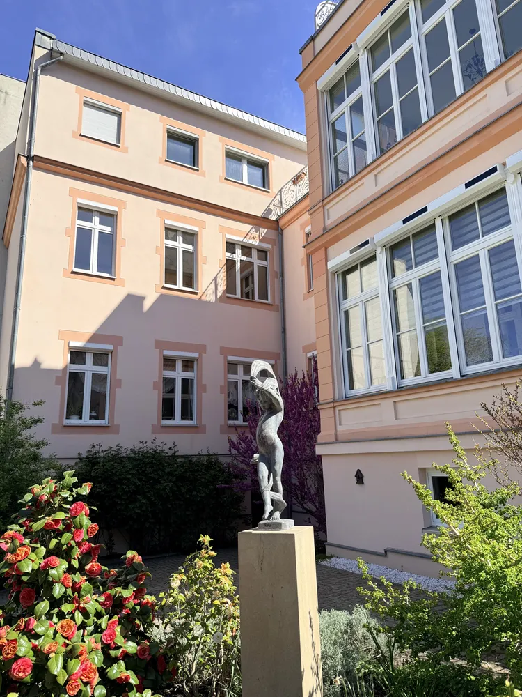 2 Zimmer Wohnung mit 74 m² in Cottbus – Bild 1