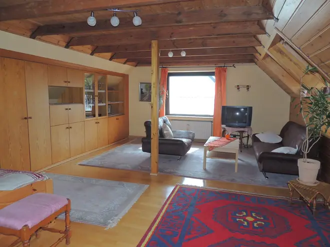 1 Zimmer Wohnung mit 50 m² in Solingen – Bild 2