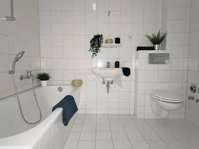 4 Zimmer Wohnung mit 98 m² in Zwickau – Bild 8