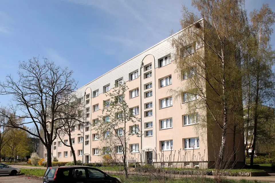 2 Zimmer Wohnung mit 41 m² in Neubrandenburg – Bild 2