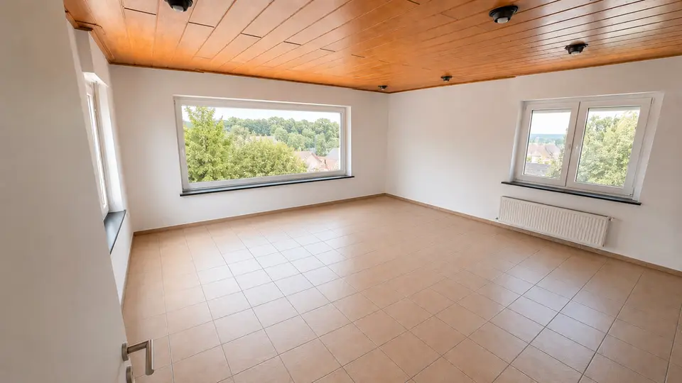 4 Zimmer Wohnung mit 110 m² in Siegen – Bild 1