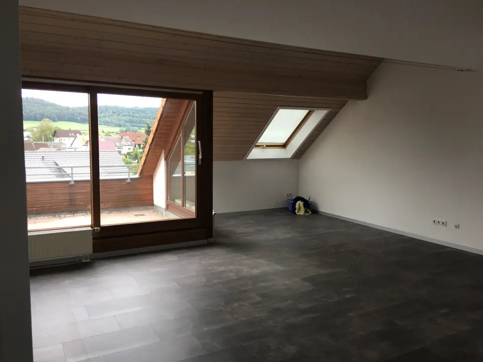5 Zimmer Wohnung mit 95 m² in Aalen – Bild 1