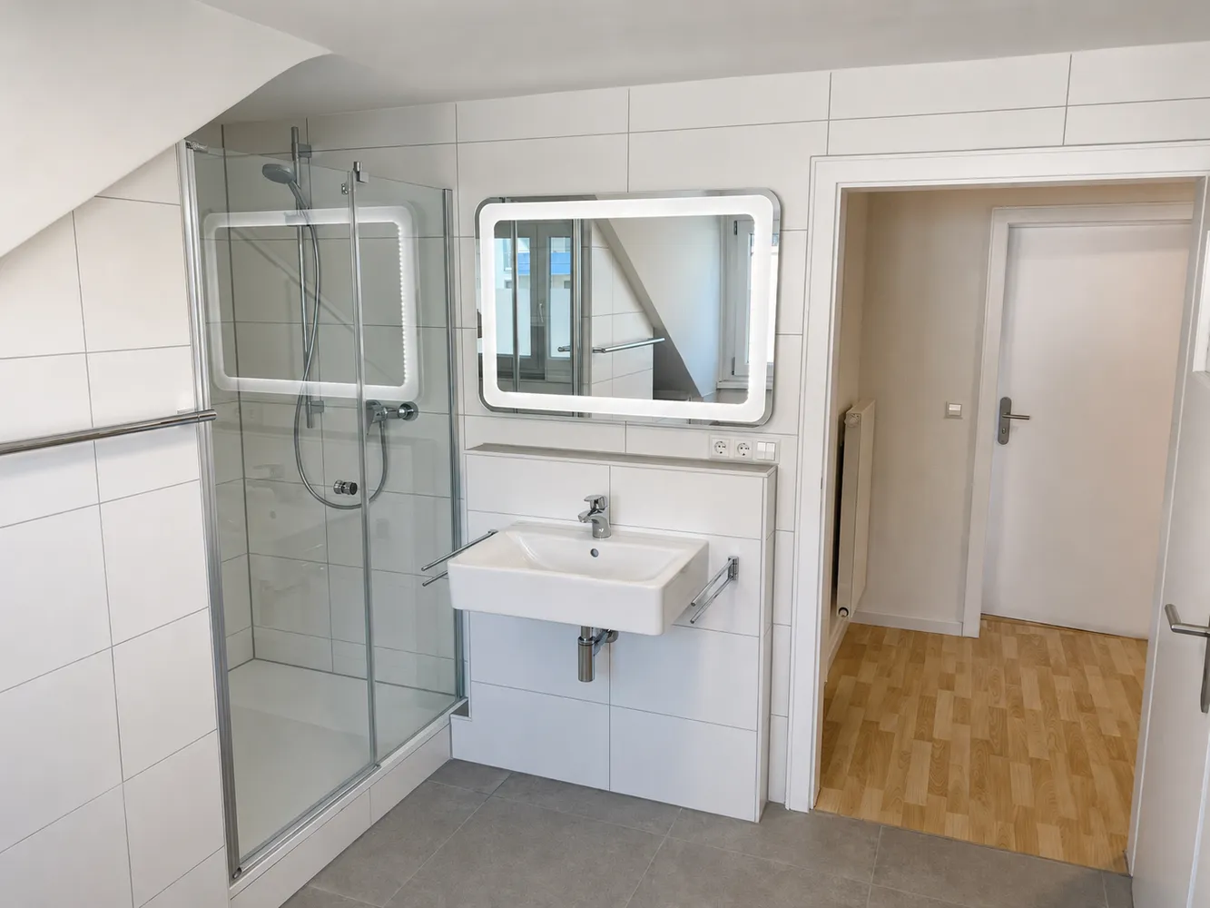 4 Zimmer Wohnung mit 90 m² in Pforzheim – Bild 2