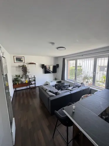 4 Zimmer Wohnung mit 72 m² in Bonn – Bild 1